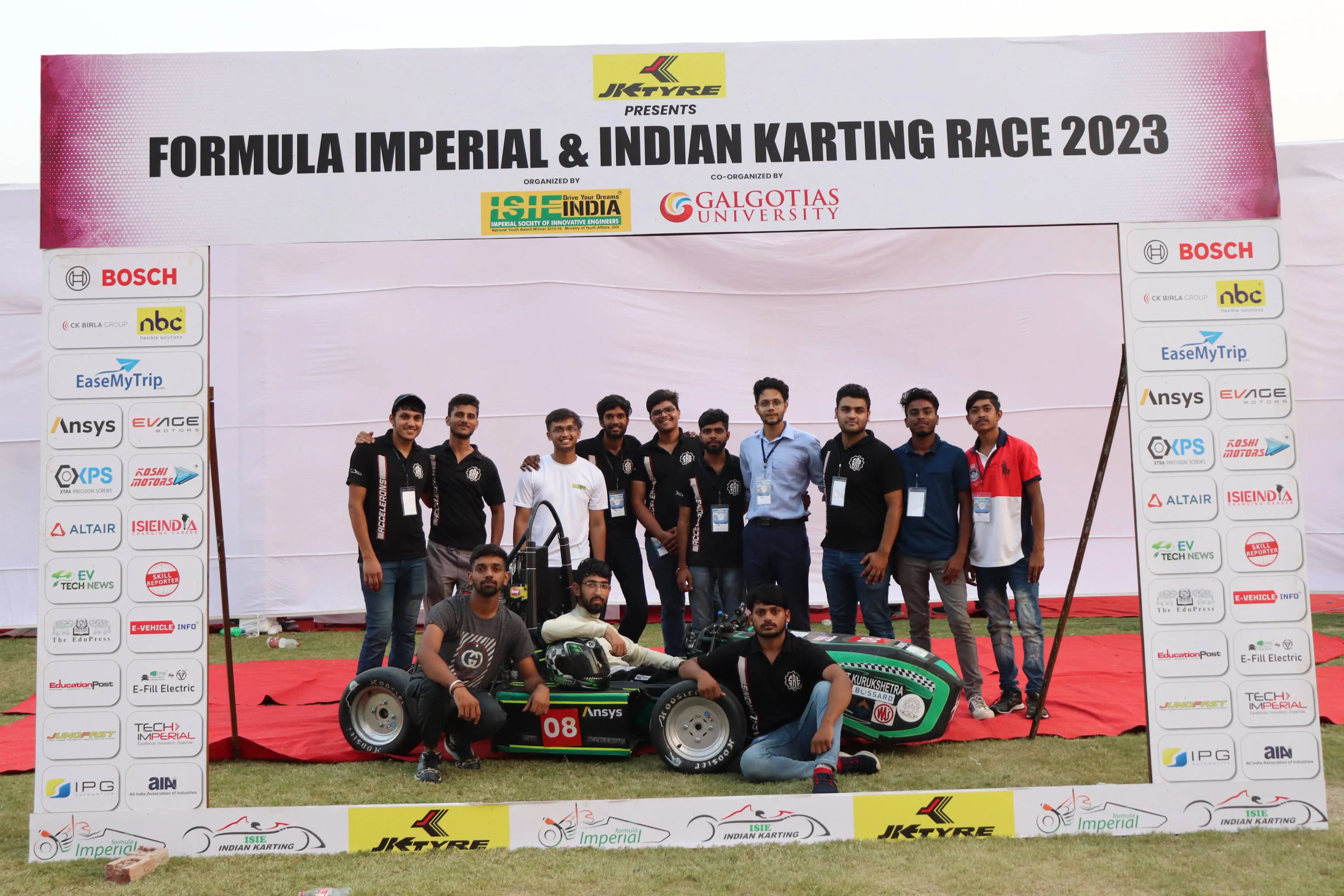 Team Accelerons Electric Image 5